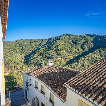Calle Cruz Jubrique Екстер'єр фото